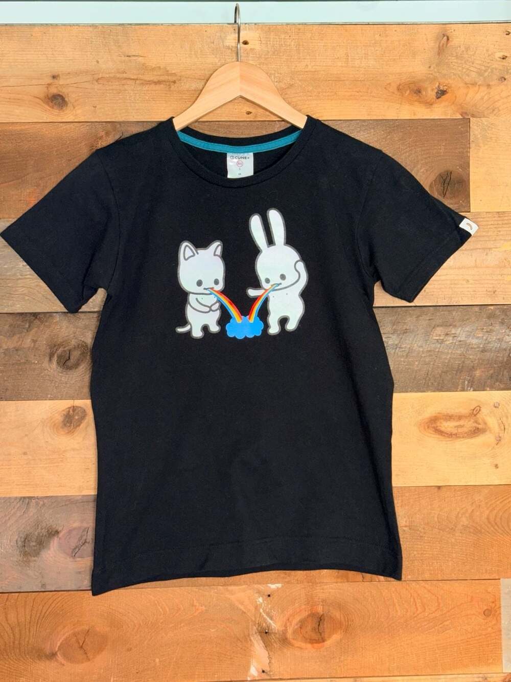 CUNE Japan Rainbow Vomit Cat Bunny Graphic T-Shirt  XS